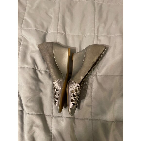 Alex Marie Silver Peep-Toe Wedge Shoes With Rhinestones 6.5M - Picture 4 of 8